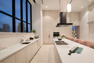 200 Redpath Ave, Unit SI ID1357578P in Toronto, ON - Building Photo - Building Photo