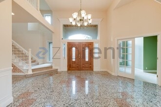 16461 SE 56th Pl in Bellevue, WA - Building Photo - Building Photo