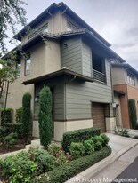 12377 Hollyhock Dr in Rancho Cucamonga, CA - Building Photo