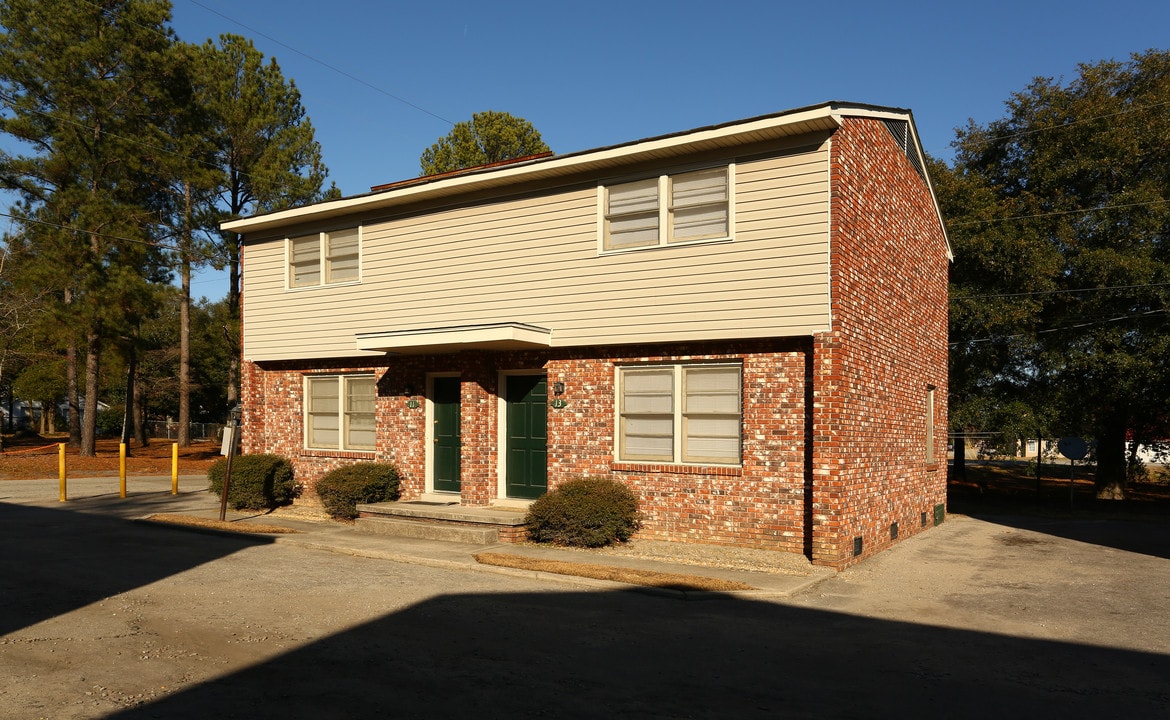 1524 Platt Springs Rd in West Columbia, SC - Building Photo