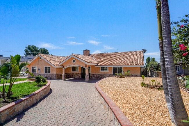 property at 13721 Woodcock Ave