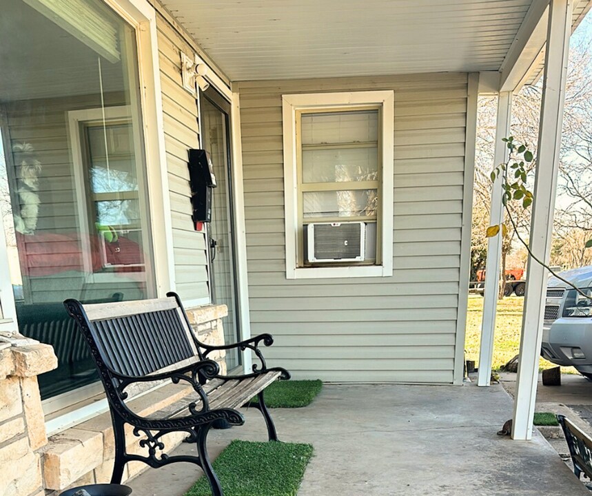 2101 46th St in Lubbock, TX - Building Photo