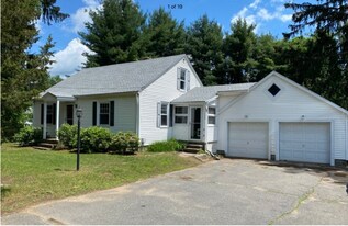 1288 Federal St in Belchertown, MA - Building Photo