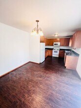 1530 29th St SE in Auburn, WA - Building Photo - Building Photo