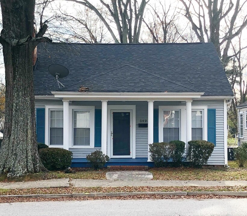 542 E Black St in Rock Hill, SC - Building Photo