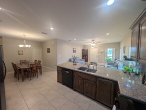 14223 Chalk Rdg Dr in McAllen, TX - Foto de edificio - Building Photo