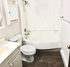 112 Gold Strike Dr, Unit 2 in Norfolk, NE - Building Photo - Building Photo