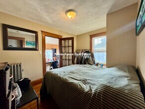 27 Murray Hill Rd, Unit 2 in Cambridge, MA - Building Photo - Building Photo