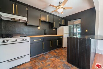 1323 N Olive Dr in West Hollywood, CA - Building Photo - Building Photo