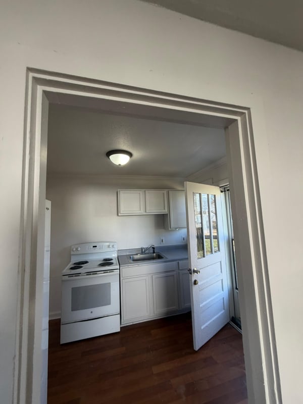 1701 Madison Ave in Maryville, TN - Foto de edificio - Building Photo