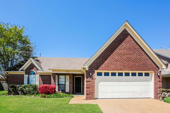 property at 5565 Liberty Ridge Cove