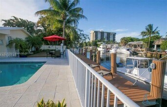 13155 Arch Creek Terrace in North Miami, FL - Building Photo - Building Photo