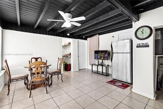1185 NW 118th St in Miami, FL - Building Photo - Building Photo