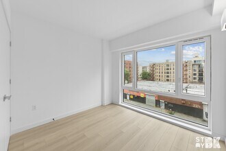 227 Clarkson Ave in Brooklyn, NY - Building Photo - Building Photo