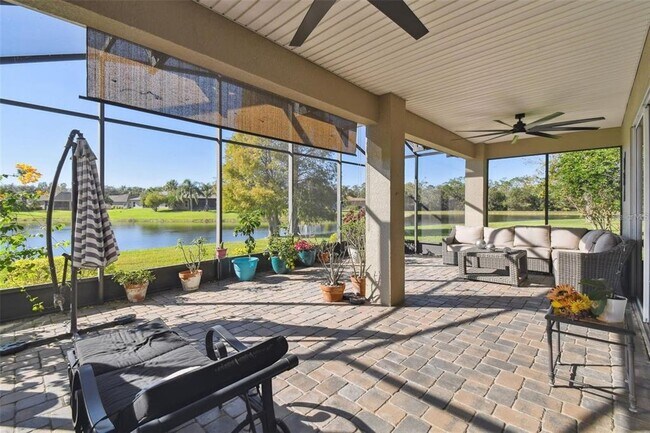 276 Bell Tower Xing W in Kissimmee, FL - Building Photo - Building Photo