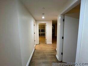 40 Boylston St, Unit 405 in Boston, MA - Foto de edificio - Building Photo