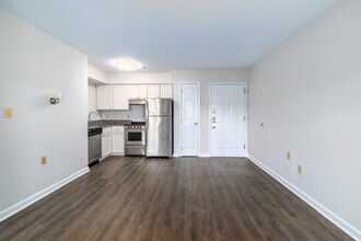 The Spoke at Tyvola in Charlotte, NC - Building Photo - Interior Photo