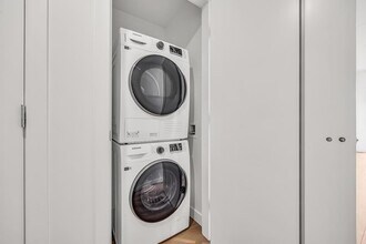 13573-1398A 98a Ave in Surrey, BC - Building Photo - Building Photo