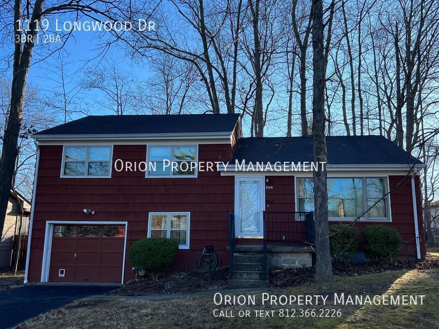 1119 S Longwood Dr in Bloomington, IN - Building Photo