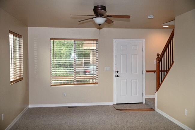 2642 Lynbarton Point in Colorado Springs, CO - Building Photo - Building Photo