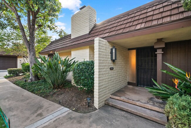 property at 4517 Collwood Ln