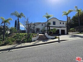 24932 Normans Way in Calabasas, CA - Building Photo