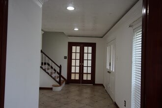 458 Woodrail Dr in Webster, TX - Building Photo - Building Photo