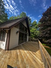 121 Azalea Dr in Albrightsville, PA - Building Photo - Building Photo