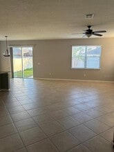 11149 Abaco Island Ave in Riverview, FL - Building Photo - Building Photo