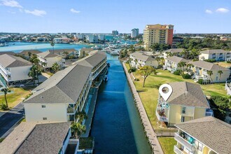 775 Gulf Shore Dr in Destin, FL - Building Photo - Building Photo
