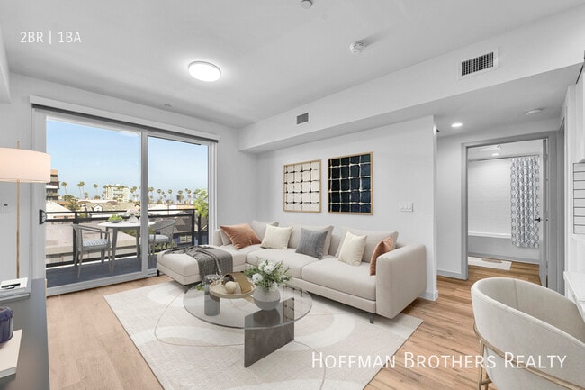 1240 Magnolia Avenue in Los Angeles, CA - Building Photo - Building Photo