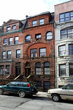 156 W 76th St in New York, NY - Building Photo - Building Photo