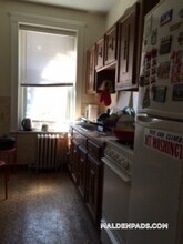 92 Maple St in Malden, MA - Building Photo - Building Photo