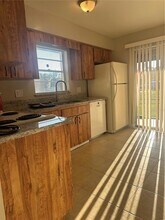 951 Bryan Ct in Longwood, FL - Foto de edificio - Building Photo