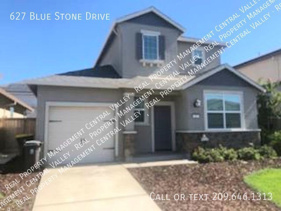 627 Blue Stone Dr in Stockton, CA - Building Photo