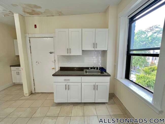 23 Brighton Ave in Boston, MA - Building Photo - Building Photo