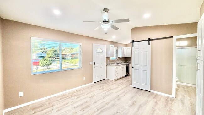 1112-14 Vía Prado in Fallbrook, CA - Building Photo - Building Photo