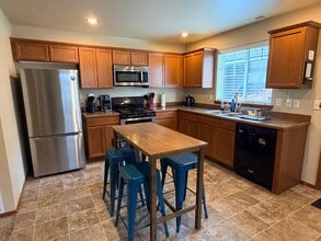 2141 Roper Ln in Wenatchee, WA - Building Photo - Building Photo