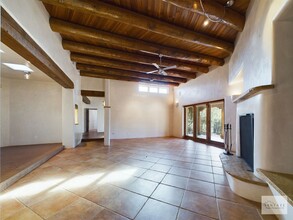 420 Calle Kokopelli in Santa Fe, NM - Building Photo - Building Photo