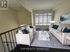 50 Farooq Blvd in Vaughan, ON - Building Photo - Building Photo