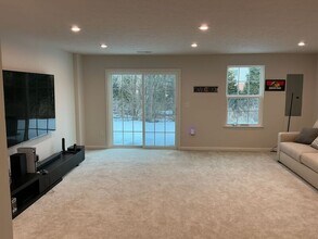 836 Blackcomb Dr in Cincinnati, OH - Building Photo - Building Photo