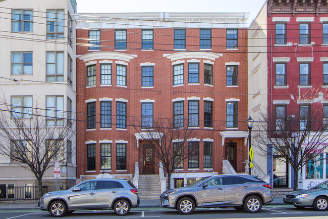 277 Grand St in Jersey City, NJ - Building Photo - Building Photo