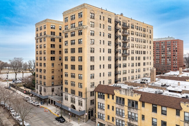 Parkshore Apartments