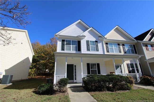 property at 3921 Volkswalk Pl