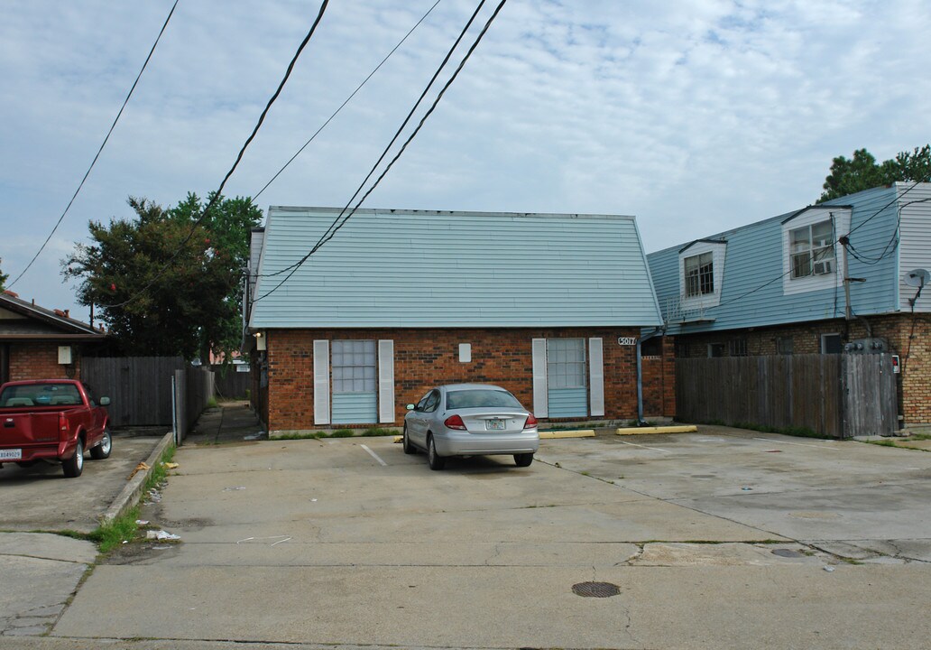 5017 Yale St in Metairie, LA - Building Photo