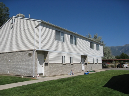 Rim Rock Townhomes in Layton, UT - Building Photo