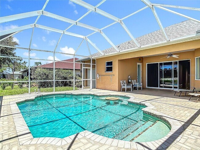 168 Fairway Rd in Rotonda West, FL - Building Photo - Building Photo