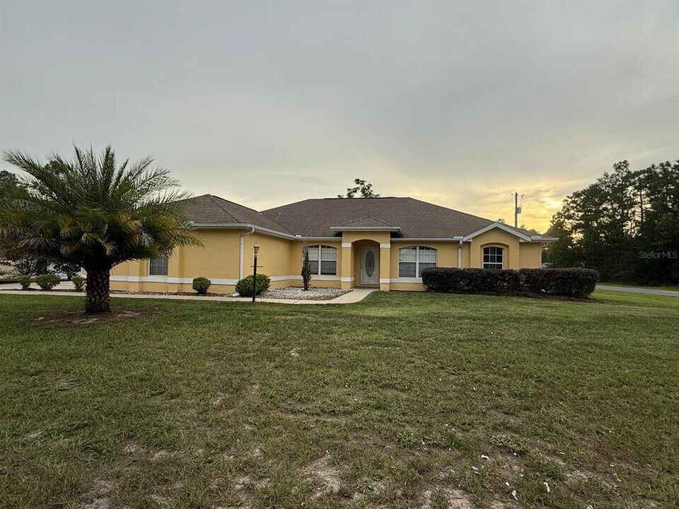 12814 SW 51st Ave in Ocala, FL - Building Photo