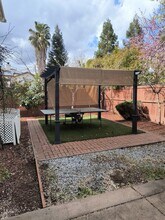 6439 Cormorant Cir in Rocklin, CA - Building Photo - Building Photo