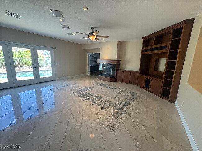 2480 Ram Crossing Way